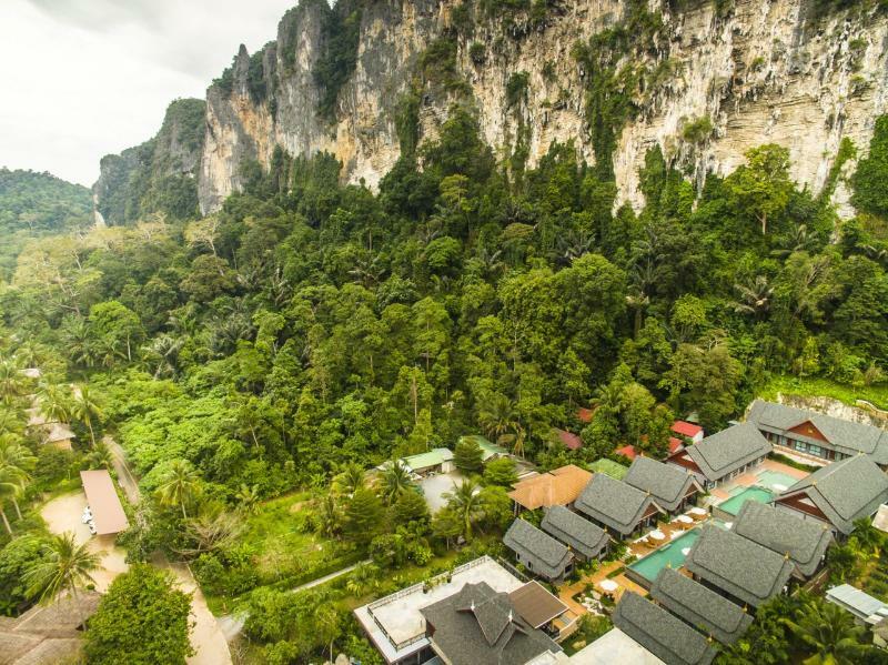 The Scene Cliff View Villas By Swiss-Belhotel Krabi Exterior photo